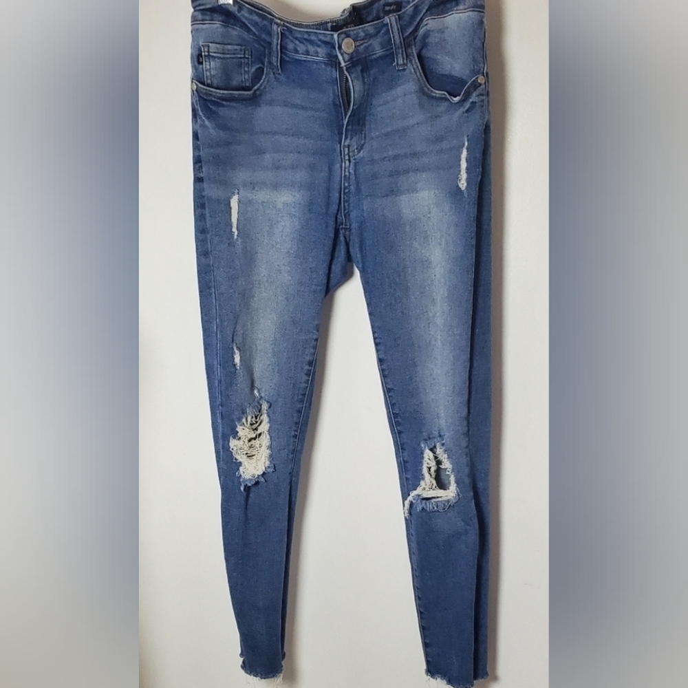 Judy Blue Distressed Skinny Jeans - Classic Blue